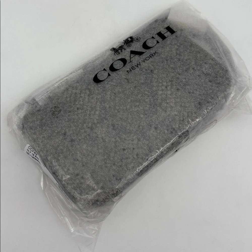 Coach Nolita 19 With Snake Print Olive Green - Picture 10 of 10